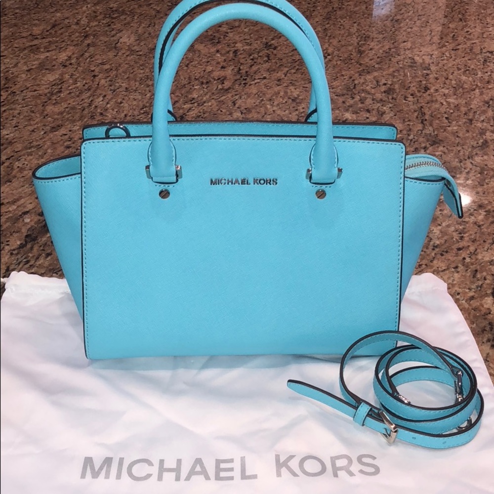 Michael Kors Selma handbag